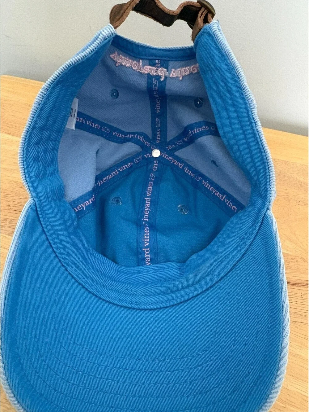 Vineyard Vines like new